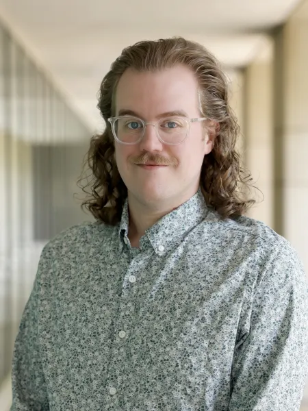 headshot of Mark Manning