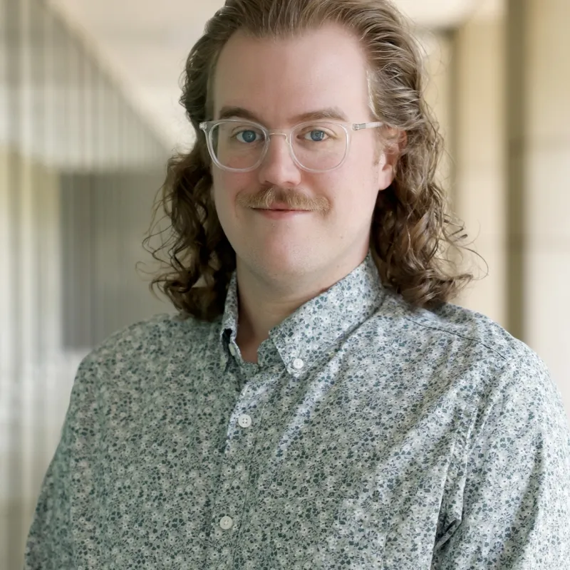 headshot of Mark Manning